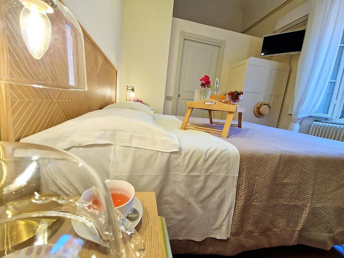 Palazzo Rosselmini Hotel Pisa 0*,  Italy